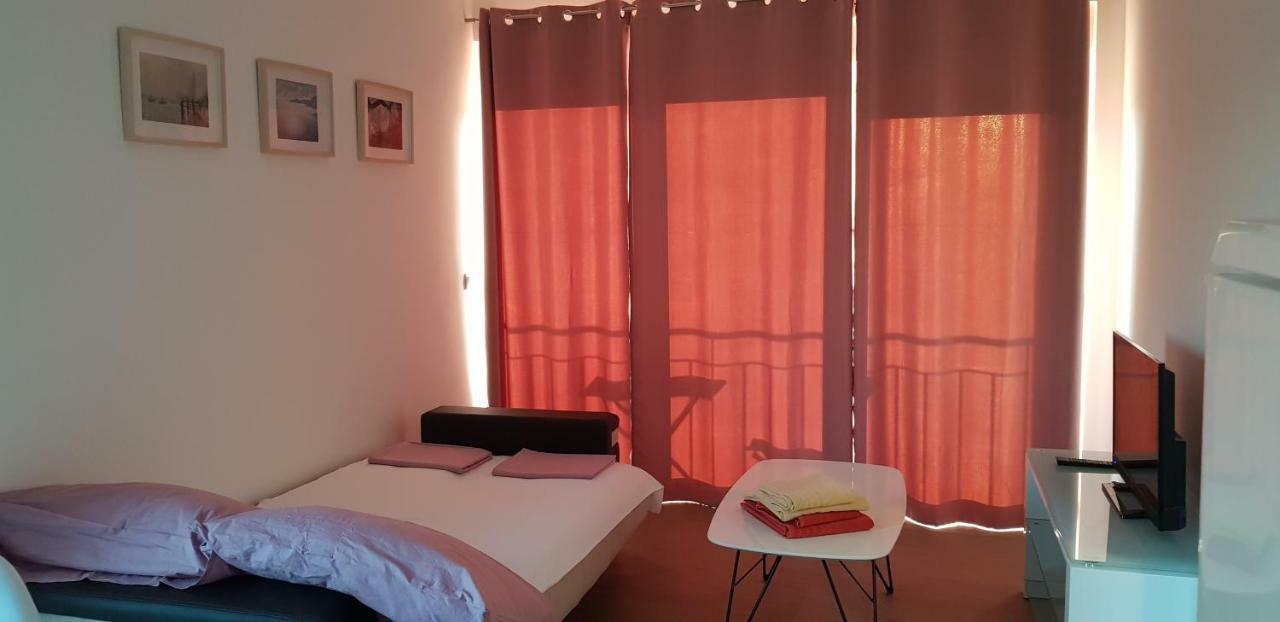 Apartmani Jozic Seline ภายนอก รูปภาพ